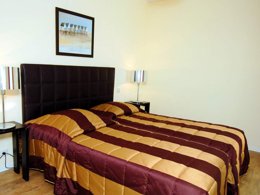 Camping Pas Cher vous présente avec son site Officiel campingpascher.fr, la Résidence Olympe classé 3 étoiles, située sur la commune de Antibes Juan Les Pins dans le département Alpes-maritimes (Provence-alpes-côte D'azur) en France. La résidence Olympe, vous présente un hébergement de type studio de 20 m² et télévision. La résidence Olympe vous propose du sam. 13 décembre au sam. 20 décembre 2025 avec une PROMO de DERNIÈRE MINUTE, en promotion à -20% pour 7 nuits à 358,40 € au lieu de 448 € soit une Économie de 89,60 €. Cette location propose 72 dates différentes pour réserver votre séjour. Découvrez également les 4 autres gammes d'hébergements de la résidence. Les Avis clients pour la Résidence Olympe sont excellents avec une note moyenne de 8 sur 10. Piscine extérieure, Centre équestre, Golf,... En savoir plus : cliquez-ICI.