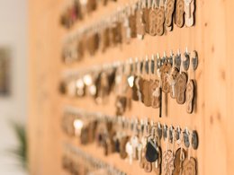 Camping Pas Cher vous présente avec son site Officiel campingpascher.fr, le Camping La Plage Argelès classé 3 étoiles, situé sur la commune de Argelès-sur-mer dans le département Pyrénées-orientales (Languedoc Roussillon) en France. Le camping La Plage Argelès, vous présente un hébergement de type mobil-home de 23 m². Le camping La Plage Argelès vous propose du sam. 25 avril au sam. 02 mai 2026, en promotion à -15% pour 7 nuits à 323 € au lieu de 380,0 € soit une Économie de 57 €. Cette location propose 127 dates différentes pour réserver votre séjour. Découvrez également les 11 autres gammes d'hébergements du camping. Les Avis clients pour le Camping La Plage Argelès sont excellents avec une note moyenne de 8 sur 10. Mer, Piscine extérieure, Aire de jeux enfants, Ping-pong, Pétanque, Terrain multisports, Dépôt de pain, Snack/Bar, Supermarché,... En savoir plus : cliquez-ICI.