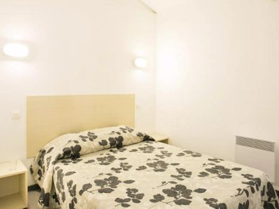 Cliquez pour découvrir toutes les photos de l'HÉBERGEMENT ! maison de campagne - Les Abricotiers photo 3