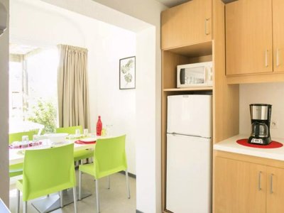 Cliquez pour découvrir toutes les photos de l'HÉBERGEMENT ! maison de campagne - Les Abricotiers photo 3