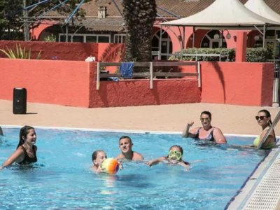 Cliquez pour découvrir toutes les photos de l'ÉTABLISSEMENT ! camping Les Abricotiers photo 4