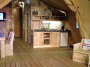 Cliquez pour découvrir toutes les photos de l'HÉBERGEMENT ! tente en toile et bois - camping Le Pearl - Paradis photo 2