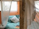 Cliquez pour découvrir toutes les photos de l'HÉBERGEMENT ! tente en toile et bois - camping Le Pearl - Paradis photo 7
