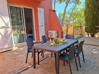 Cliquez pour découvrir toutes les photos de l'HÉBERGEMENT ! appartement - Domaine Des Mimosas photo 5