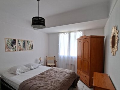 Cliquez pour découvrir toutes les photos de l'HÉBERGEMENT ! appartement - Domaine Des Mimosas photo 9