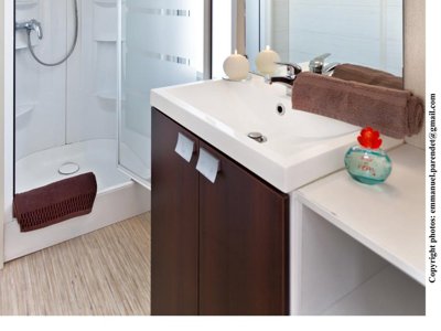 Cliquez pour découvrir toutes les photos de l'HÉBERGEMENT ! mobil-home - Tour Opérateur Sur Camping 5* à Port Grimaud photo 6