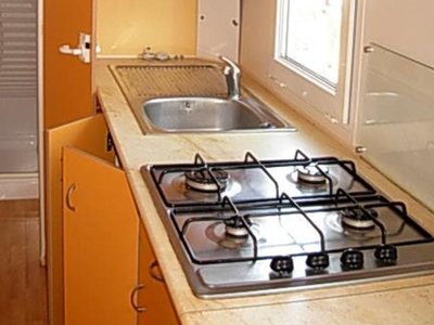 Cliquez pour découvrir toutes les photos de l'HÉBERGEMENT ! mobil-home - Les Chambons photo 4