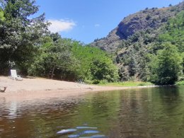 Camping Pas Cher vous présente avec son site Officiel campingpascher.fr, le Camping Ushuaïa Villages Le Viaduc classé 3 étoiles, situé sur la commune de Arlebosc dans le département Ardèche (Rhône Alpes) en France. Le camping Ushuaïa Villages Le Viaduc vous propose un hébergement de type chalet de 19 m² pour 4 personnes. L'établissement vous propose 22 autres types d'hébergements. Découvrez tous nos séjours à petits prix dans la commune et aux alentours de Arlebosc du département : Ardèche (Rhône Alpes). Les Avis clients pour le Camping Ushuaïa Villages Le Viaduc sont excellents avec une note moyenne de 8 sur 10. LacRivière, Piscine couverte, Piscine extérieure, Aire de jeux enfants, Centre équestre, Court de tennis, Cyclisme, Golf, Parcours sportif, Ping-pong, Pétanque, Randonnée, Terrain de badminton, Terrain de volley-ball, Trampoline, Bar, Boulangerie, Bureau de tabac, Restaurant, Station-service, Supermarché, Épicerie,... En savoir plus : cliquez-ICI.