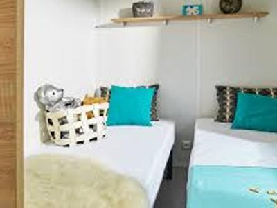 Cliquez pour découvrir toutes les photos de l'HÉBERGEMENT ! mobil-home - L'Arlésienne photo 7