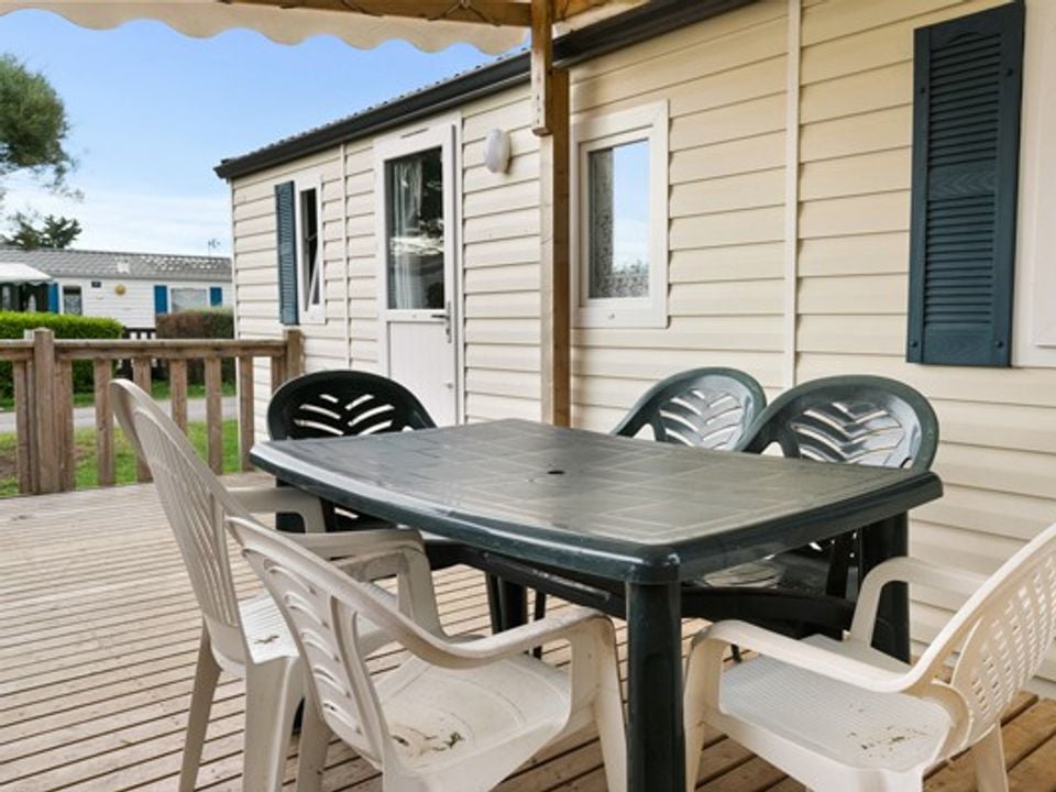 Cliquez pour découvrir toutes les photos de l'HÉBERGEMENT ! mobil-home - établissement Crin Blanc photo 3