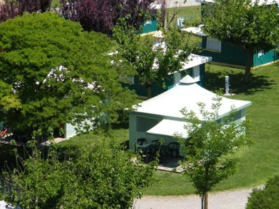 Cliquez pour découvrir toutes les photos de l'HÉBERGEMENT ! bungalow toilé - Les Eychecadous photo 6