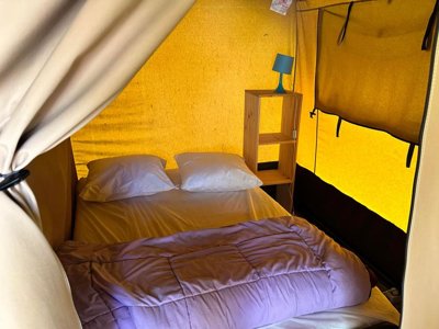 tente en toile et bois - Les Eychecadous photo 7
