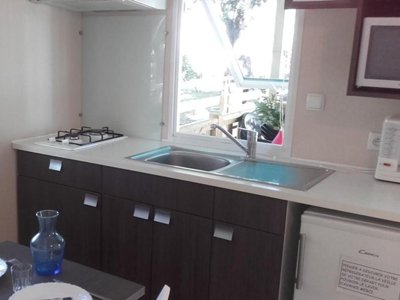 Cliquez pour découvrir toutes les photos de l'HÉBERGEMENT ! mobil-home - Du Petit Pont photo 2