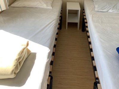 Cliquez pour découvrir toutes les photos de l'HÉBERGEMENT ! mobil-home - Du Petit Pont photo 4