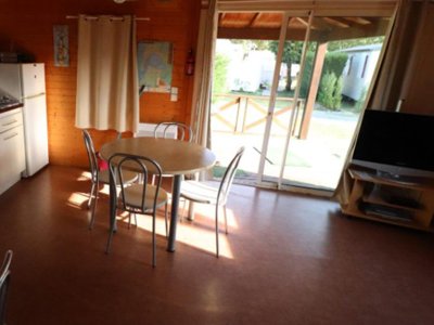 Cliquez pour découvrir toutes les photos de l'HÉBERGEMENT ! chalet - Le Braou photo 2