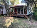 Camping Pas Cher vous présente avec son site Officiel campingpascher.fr, le Camping Maeva Escapades L'Emeraude Du Verdon classé 3 étoiles, situé sur la commune de Aups dans le département Var (Provence Alpes Côte D'azur) en France. Le camping Maeva Escapades L'Emeraude Du Verdon, vous présente un hébergement de type mobil-home de 24 m² pour 2 personnes avec climatisation et télévision. Le camping Maeva Escapades L'Emeraude Du Verdon vous propose du vendredi 03 avril au vendredi 10 avril 2026 pour 7 nuits à 369€. Cette location propose 129 dates différentes pour réserver votre séjour. Découvrez également les 8 autres gammes d'hébergements du camping. Les Avis clients pour le Camping Maeva Escapades L'Emeraude Du Verdon sont excellents avec une note moyenne de 8 sur 10. Piscine extérieure, Animations familiales, Aire de jeux enfants, Baby-foot, Canoë-kayak, Centre équestre, Cyclisme, Ping-pong, Piscine, Pétanque, Randonnée, Terrain multisports, Bar, Boulangerie, Bureau de tabac, Dépôt de pain, Plats à emporter, Restaurant, Station-service, Supermarché, Épicerie,... En savoir plus : cliquez-ICI.