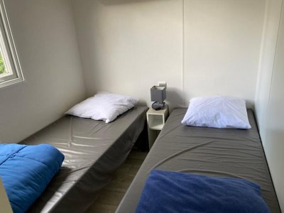 Cliquez pour découvrir toutes les photos de l'HÉBERGEMENT ! mobil-home - D'Autun photo 7