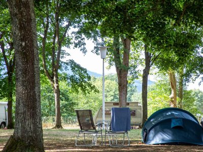 Cliquez pour découvrir toutes les photos de l'ÉTABLISSEMENT ! camping D'Autun photo 3