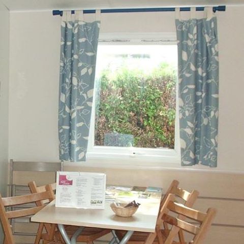 Cliquez pour découvrir toutes les photos de l'HÉBERGEMENT ! mobilhome - D'Autun photo 2