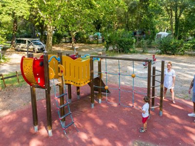 Cliquez pour découvrir toutes les photos de l'ÉTABLISSEMENT ! établissement Du Pont D'Avignon photo 9