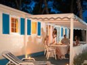 Cliquez pour découvrir toutes les photos de l'HÉBERGEMENT ! mobil-home - camping Villaggio Baia Domizia photo 4
