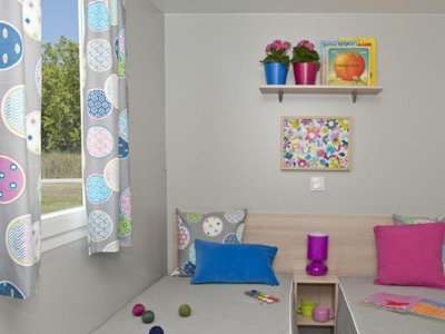 Cliquez pour découvrir toutes les photos de l'HÉBERGEMENT ! mobil-home - Le Mas Du Padre photo 4
