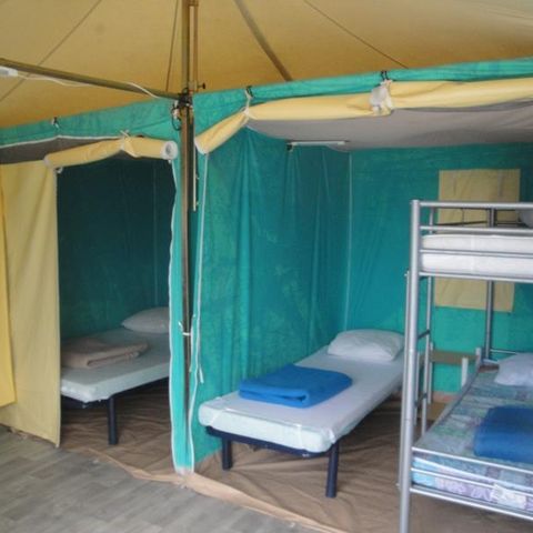 Cliquez pour découvrir toutes les photos de l'HÉBERGEMENT ! bungalow toilé - Beaume Giraud photo 2