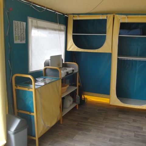 Cliquez pour découvrir toutes les photos de l'HÉBERGEMENT ! bungalow toilé - Beaume Giraud photo 5