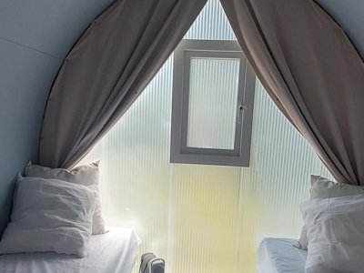 Cliquez pour découvrir toutes les photos de l'HÉBERGEMENT ! bungalow toilé - Le Clos De Balleroy photo 8