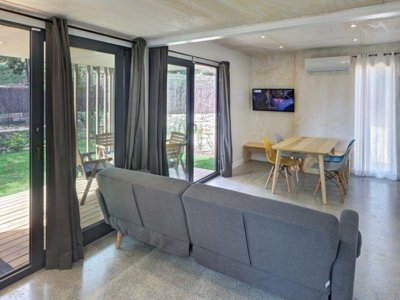 bungalow - Globo Barcelona photo 3