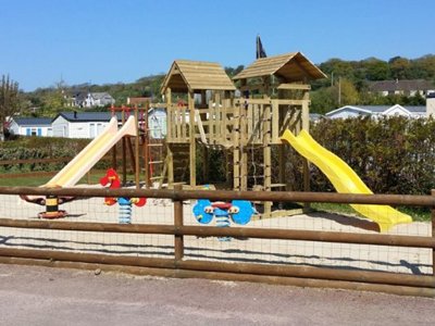 Cliquez pour découvrir toutes les photos de l'ÉTABLISSEMENT ! camping La Gerfleur photo 8