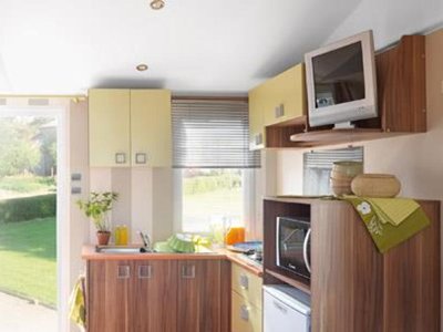 Cliquez pour découvrir toutes les photos de l'HÉBERGEMENT ! mobil-home - Les Rioms photo 2