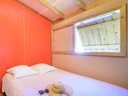 Cliquez pour découvrir toutes les photos de l'HÉBERGEMENT ! bungalow toilé - camping Flower Les Paludiers photo 5