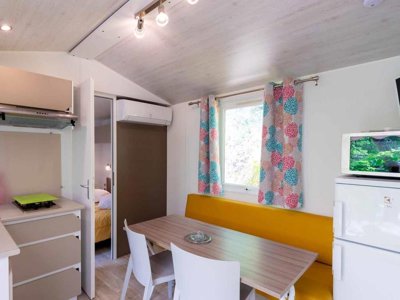 Cliquez pour découvrir toutes les photos de l'HÉBERGEMENT ! mobil-home - Le Clos De Barbey photo 4