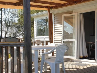 Cliquez pour découvrir toutes les photos de l'HÉBERGEMENT ! mobil-home - Le Chêne Du Lac photo 2