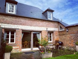 Camping Pas Cher vous présente avec son site Officiel campingpascher.fr, le Camping Domaine Du Lieu Dieu, situé sur la commune de Beauchamps dans le département Somme (Picardie) en France. Le camping Domaine Du Lieu Dieu, vous présente un hébergement de type maison de 80 m² et télévision. Le camping Domaine Du Lieu Dieu vous propose du jeudi 12 mars au jeudi 19 mars 2026 pour 7 nuits à 553€. Cette location propose 208 dates différentes pour réserver votre séjour. Découvrez également les 9 autres gammes d'hébergements du camping. Les Avis clients pour le Camping Domaine Du Lieu Dieu sont excellents avec une note moyenne de 8 sur 10. Animation enfants, Aire de jeux enfants, Canoë-kayak, Centre équestre, Cyclisme, Pétanque, Randonnée, Salle de jeux vidéo, Terrain de volley-ball, Voile, Bar, Snack/Bar,... En savoir plus : cliquez-ICI.