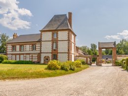 Camping Pas Cher vous présente avec son site Officiel campingpascher.fr, le Camping Domaine Du Lieu Dieu, situé sur la commune de Beauchamps dans le département Somme (Picardie) en France. Le camping Domaine Du Lieu Dieu, vous présente un hébergement de type maison de 300 m². Le camping Domaine Du Lieu Dieu vous propose du lundi 05 janvier au lundi 12 janvier 2026, en promotion à -18% pour 7 nuits à 1120 € au lieu de 1370,0 € soit une Économie de 250 €. Cette location propose 35 dates différentes pour réserver votre séjour. Découvrez également les 9 autres gammes d'hébergements du camping. Les Avis clients pour le Camping Domaine Du Lieu Dieu sont excellents avec une note moyenne de 8 sur 10. Animation enfants, Aire de jeux enfants, Canoë-kayak, Centre équestre, Cyclisme, Pétanque, Randonnée, Salle de jeux vidéo, Terrain de volley-ball, Voile, Bar, Snack/Bar,... En savoir plus : cliquez-ICI.