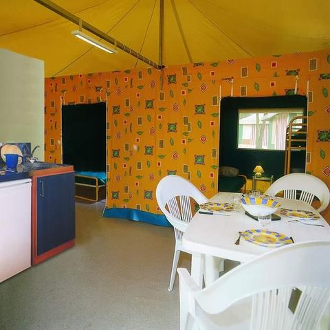 bungalow toilé - Les Deux Lacs photo 3