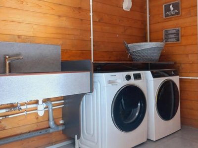 Cliquez pour découvrir toutes les photos de l'ÉTABLISSEMENT ! camping LES CHALETS DU LAC BELCAIRE photo 26
