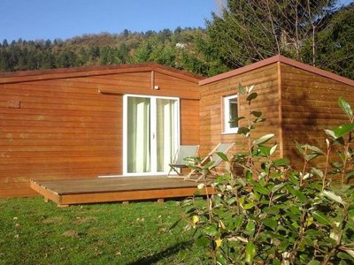 Cliquez pour découvrir toutes les photos de l'ÉTABLISSEMENT ! camping LES CHALETS DU LAC BELCAIRE photo 8