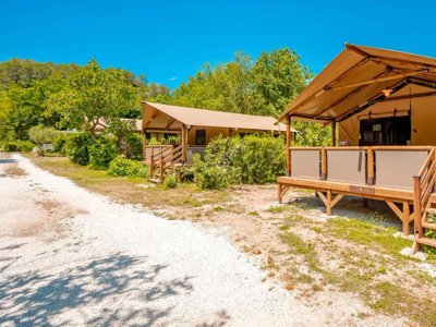 Cliquez pour découvrir toutes les photos de l'ÉTABLISSEMENT ! camping Flower Les Tomasses photo 28