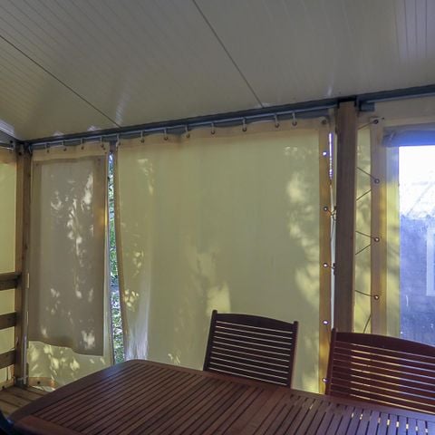 tente en toile et bois - Le Roc Del Rey photo 4