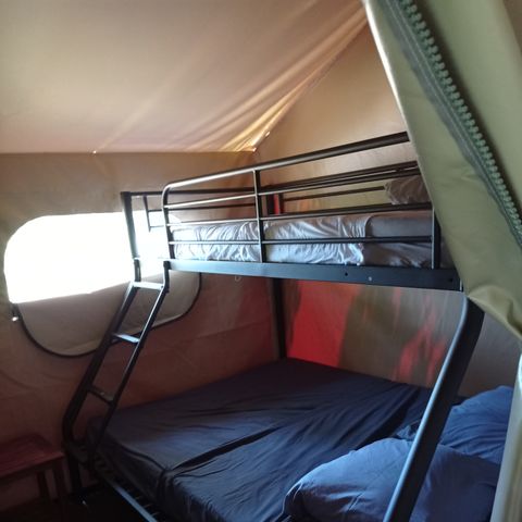 hébergement insolite - Le Roc Del Rey photo 3