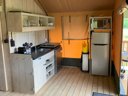 tente en toile et bois - camping RCN Le Moulin De La Pique photo 2