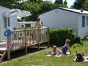Camping Pas Cher vous présente avec son site Officiel campingpascher.fr, le Camping Maeva Club La Mer Blanche classé 4 étoiles, situé sur la commune de Benodet dans le département Finistère (Bretagne) en France. Le camping Maeva Club La Mer Blanche, vous présente un hébergement de type mobil-home de 27 m² pour 4 personnes et télévision. Le camping Maeva Club La Mer Blanche vous proposeun séjour PAS CHER avec une REMISEdu vendredi 29 mai au vendredi 05 juin 2026, en promotion à -40% pour 7 nuits à 167,40 € au lieu de 279,0 € soit une Économie de 111,60 €. Cette location propose 50 dates différentes pour réserver votre séjour. Découvrez également les 19 autres gammes d'hébergements du camping. Les Avis clients pour le Camping Maeva Club La Mer Blanche sont excellents avec une note moyenne de 8 sur 10. Mer, Parc aquatique, Piscine couverte, Piscine extérieure, Animations familiales, Club enfants, Aire de jeux enfants, Canoë-kayak, Centre équestre, Court de tennis, Cyclisme, Golf, Ping-pong, Planche à voile, Pétanque, Salle de jeux vidéo, Structure gonflable enfants, Terrain multisports, Bar, Dépôt de pain, Restaurant, Supermarché, Épicerie,... En savoir plus : cliquez-ICI.