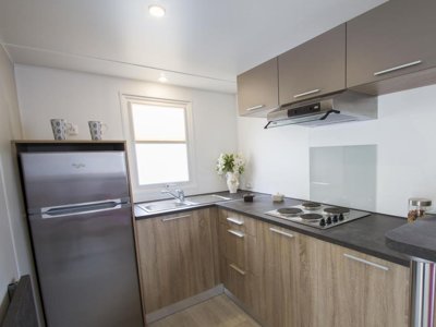 Cliquez pour découvrir toutes les photos de l'HÉBERGEMENT ! mobil-home - Domaine De Sainte Véziane photo 3