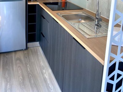 Cliquez pour découvrir toutes les photos de l'HÉBERGEMENT ! mobil-home - Domaine De Sainte Véziane photo 6