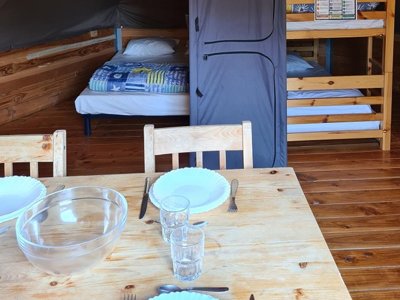 Cliquez pour découvrir toutes les photos de l'HÉBERGEMENT ! tente en toile et bois - Resort & - Val De Braye photo 2