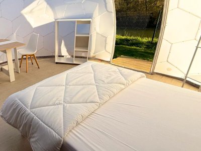 Cliquez pour découvrir toutes les photos de l'HÉBERGEMENT ! hébergement insolite - Resort & - Val De Braye photo 2
