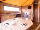 Cliquez pour découvrir toutes les photos de l'HÉBERGEMENT ! tente en toile et bois - camping Oyam photo 2